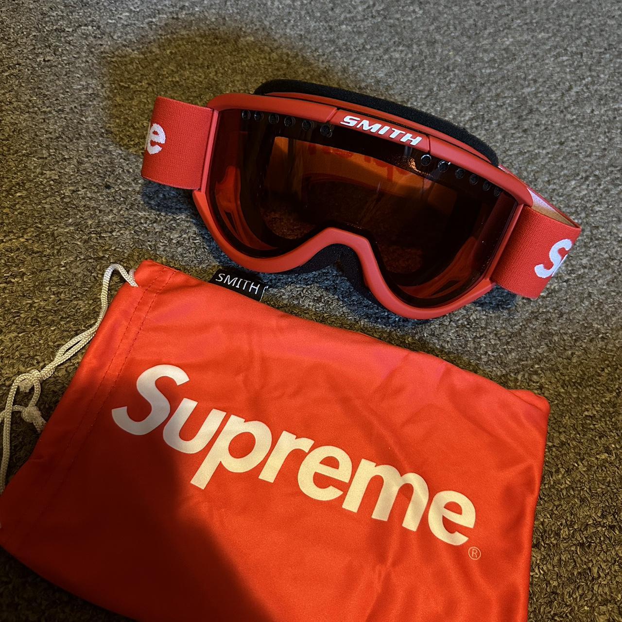 Supreme x Smith Red Ski Goggles – Limited Edition