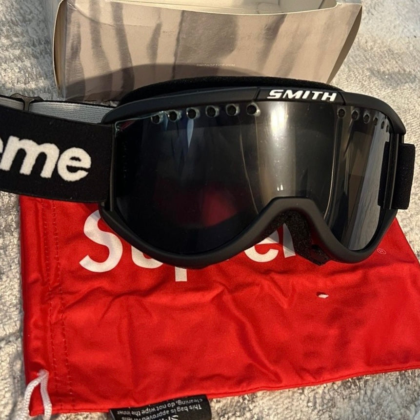 Supreme Winter Sports Goggles & Sunglass for sale